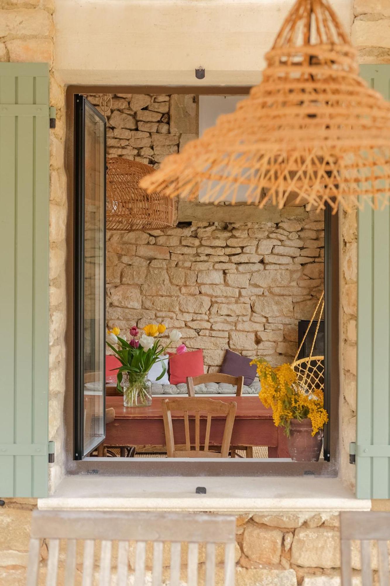 L'Atelier Des Vignes Villa Saint-Pantaléon Exterior foto