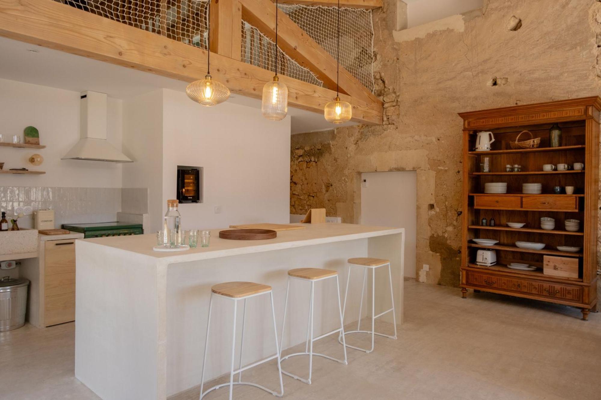 L'Atelier Des Vignes Villa Saint-Pantaléon Exterior foto